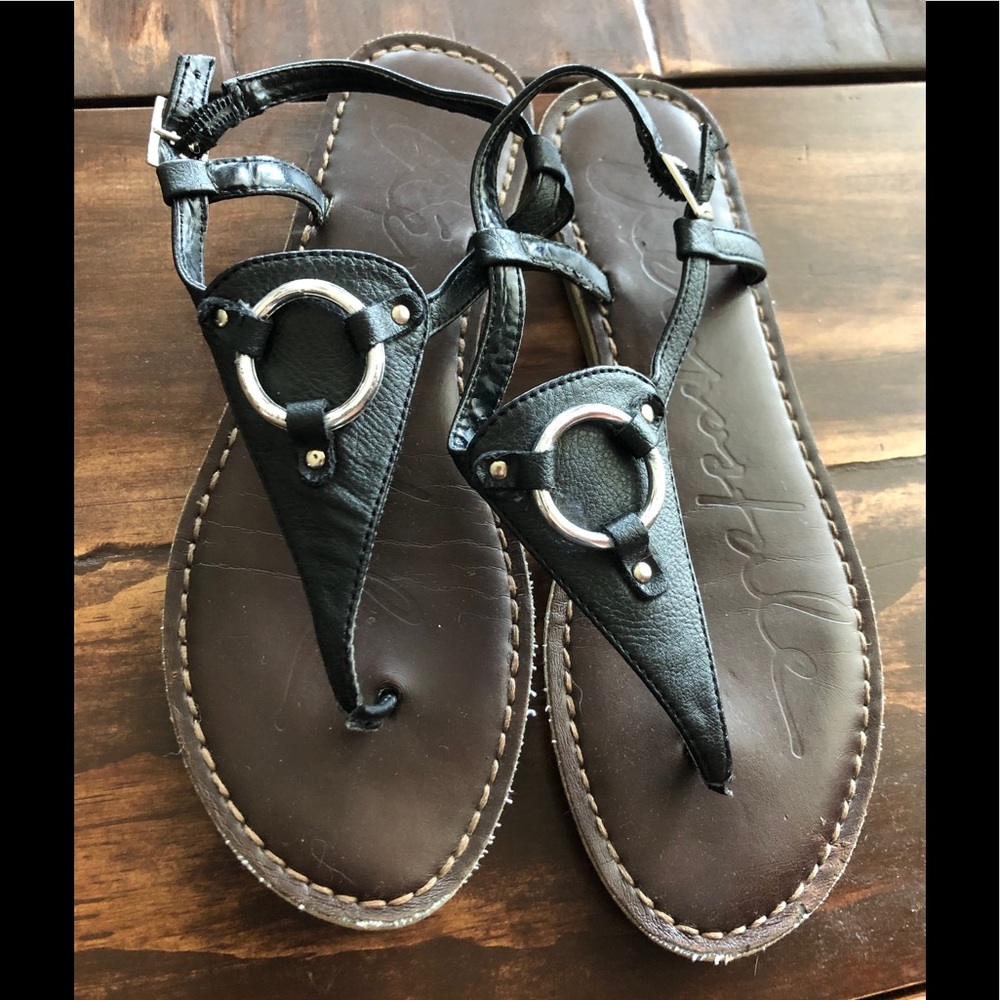 Aeropostale Womens black Thong sandals 7.5